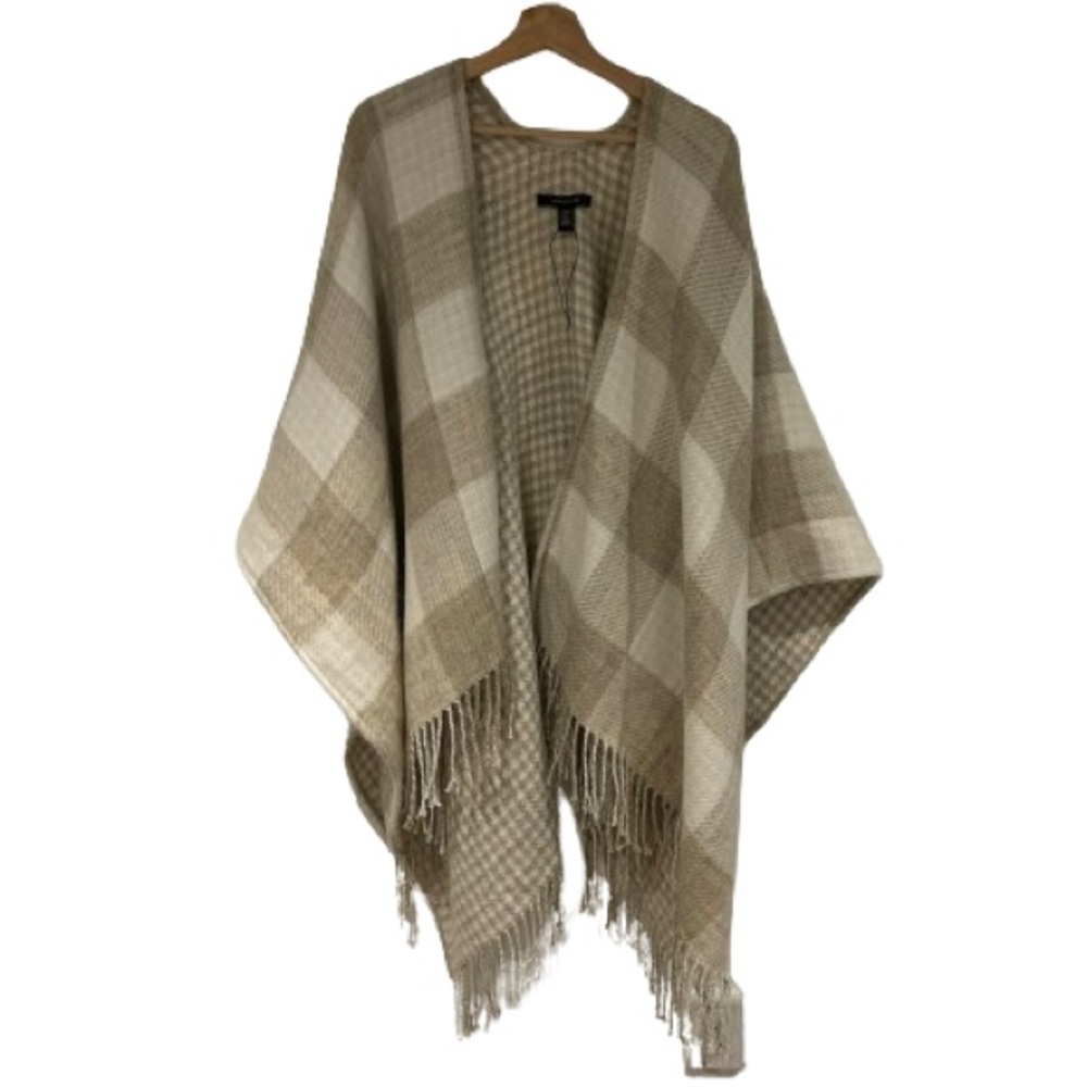 NWOT Love & Lore Beige/Cream Plaid Wool Blend Poncho/Shawl Cape